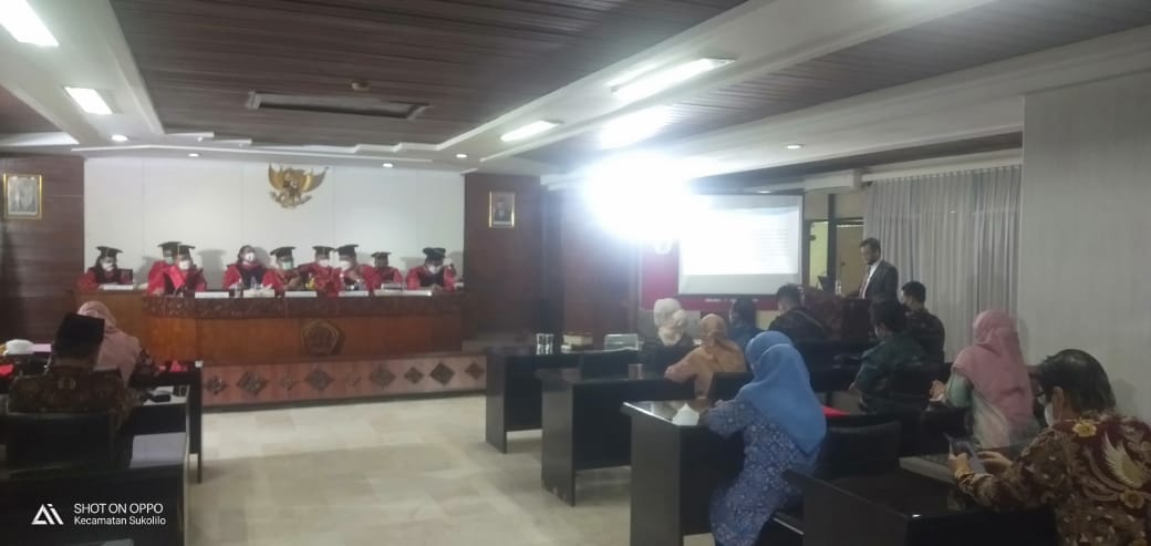 Ujian Terbuka Nur Husni Emilson  Fakultas Hukum Untag Surabaya
