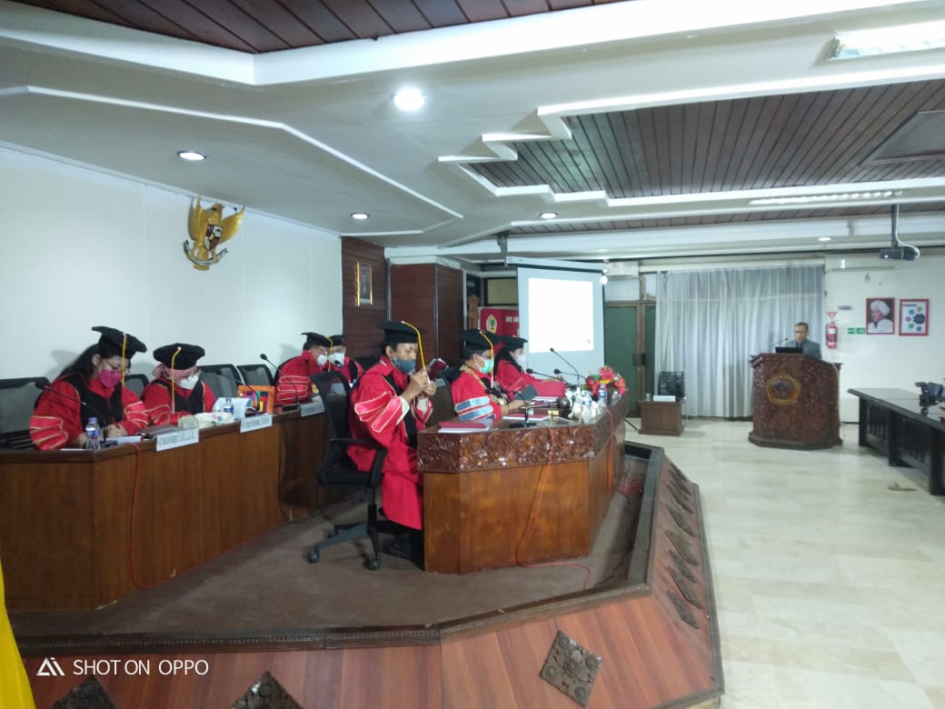 Ujian Terbuka Mochammad Fadly Fitri Fakultas Hukum Untag Surabaya